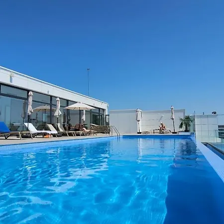 Infinity - Pool & 3*